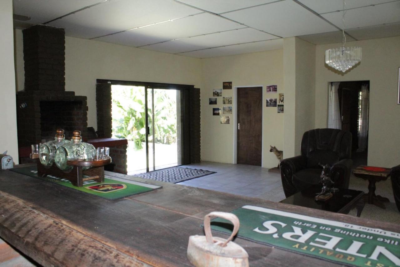 Bambi Lodge Grootfontein 외부 사진