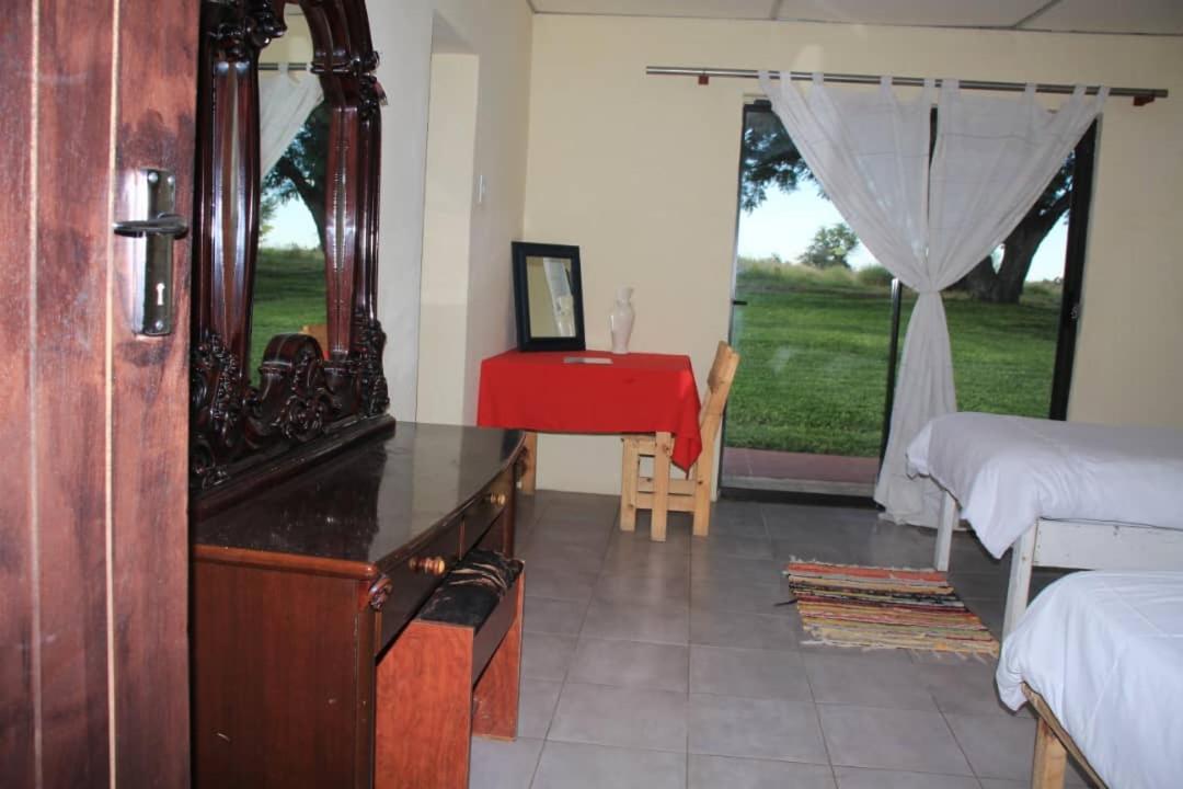 Bambi Lodge Grootfontein 외부 사진